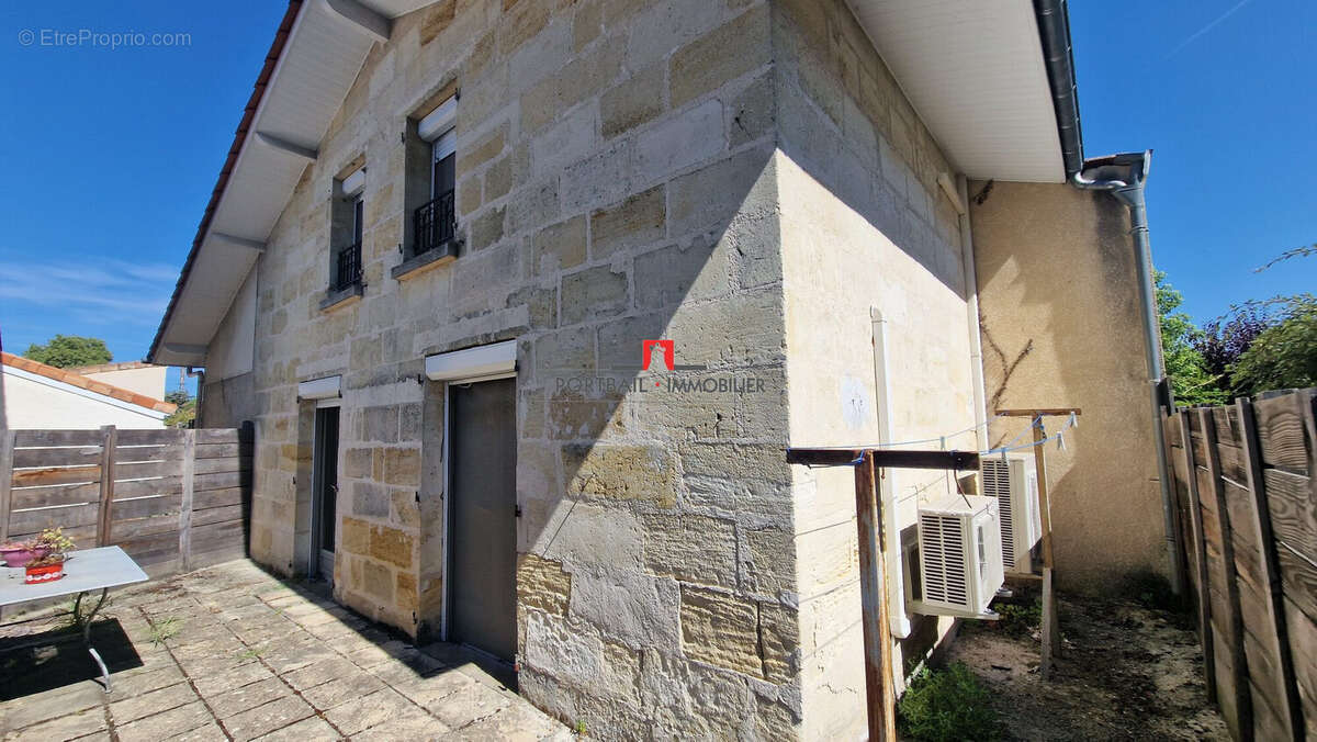 Maison à SAINT-ANDRE-DE-CUBZAC