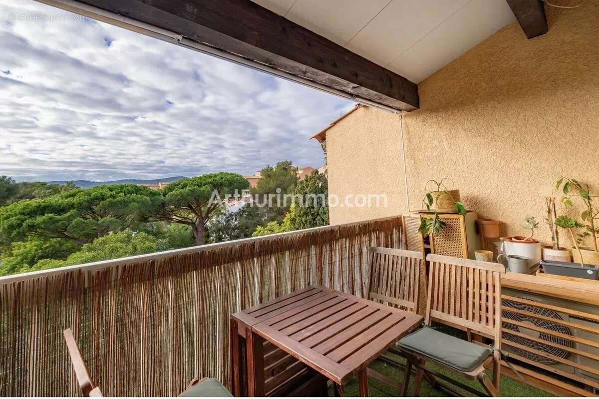 Appartement à FREJUS