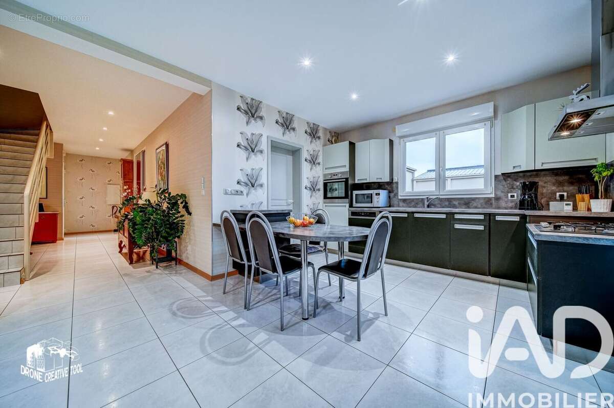 Photo 5 - Maison à MARLY