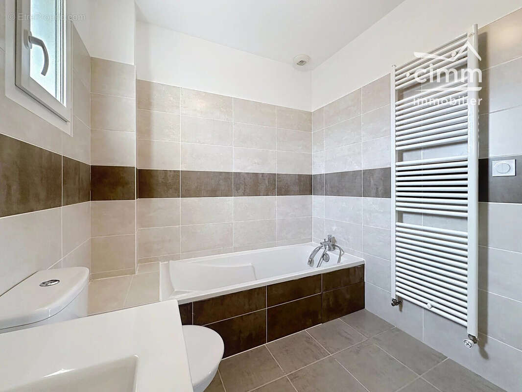 Maison 80 m² à Le Thor  - photo 6