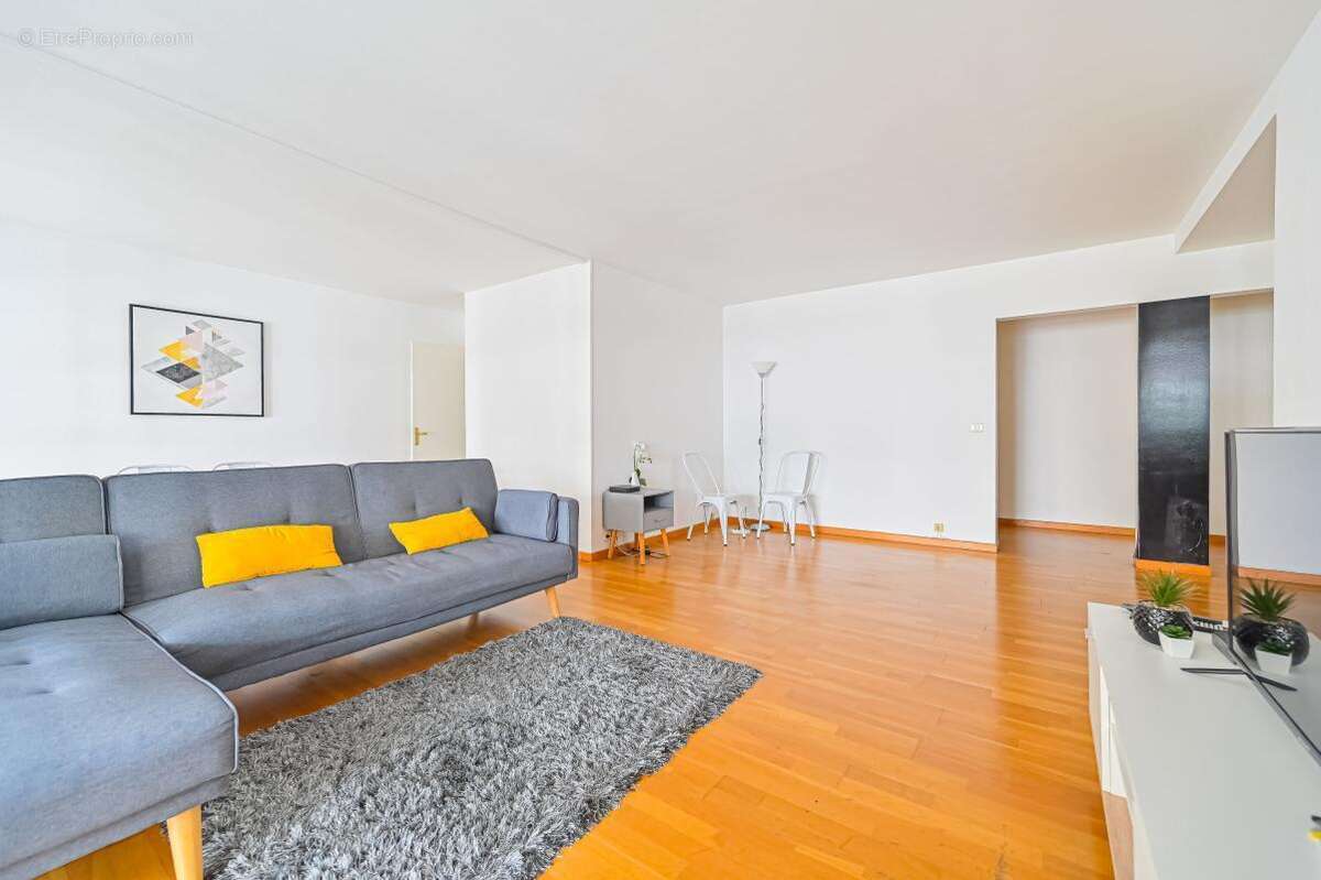 Appartement À Vendre T5 - photo 5