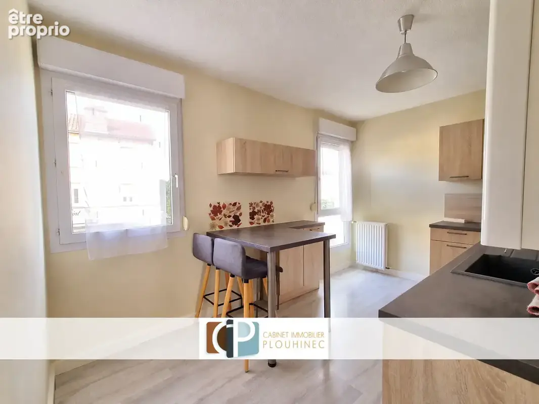 À vendre   Appartement 4 pièces avec terrasse et parking à Charnay-lès-Mâcon - photo 5