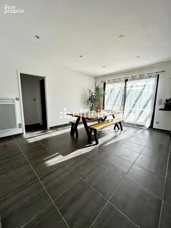 Maison 6 pièces 150 m² à vendre à Saintes (17100) - photo 5