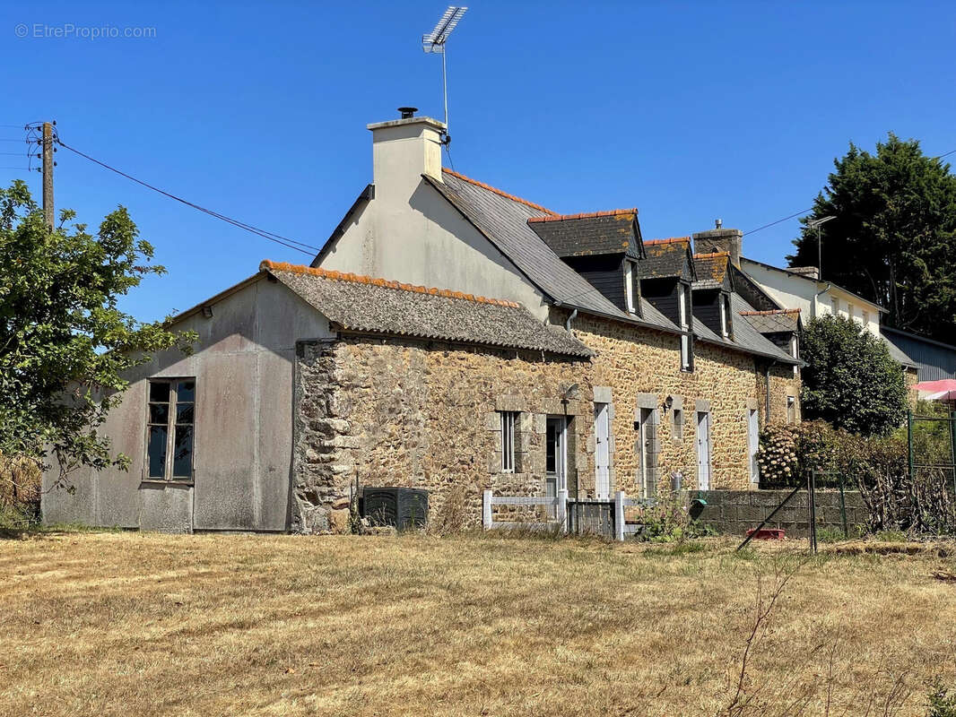 Maison en pierre à la campagne - vie de plain pied. - photo 11