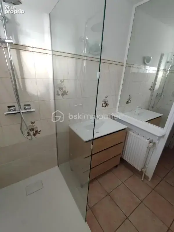 Maison de campagne de 63 m² de plain pied avec garage sur 680 m² de terrain - photo 9