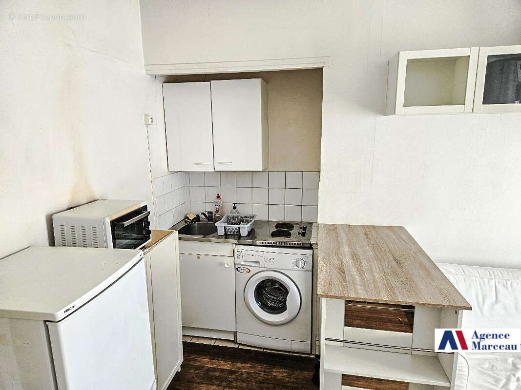 Appartement à COURBEVOIE
