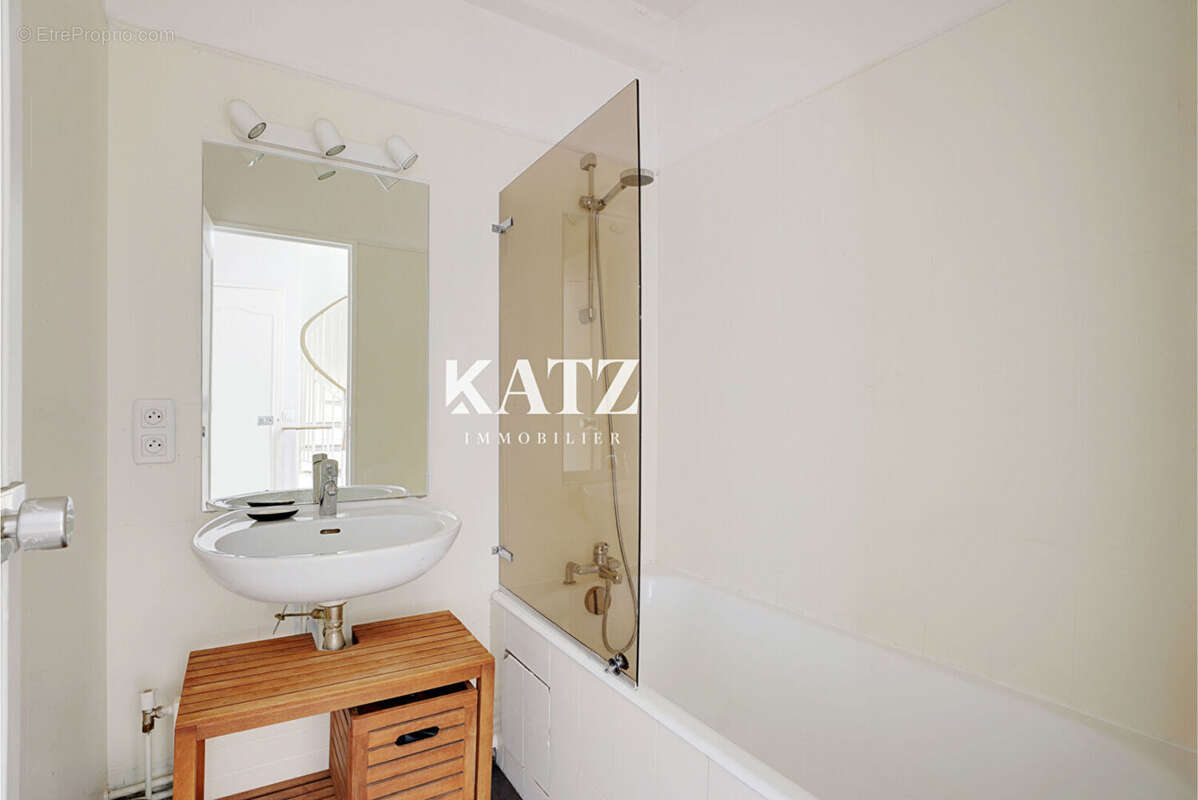 Appartement à GARCHES