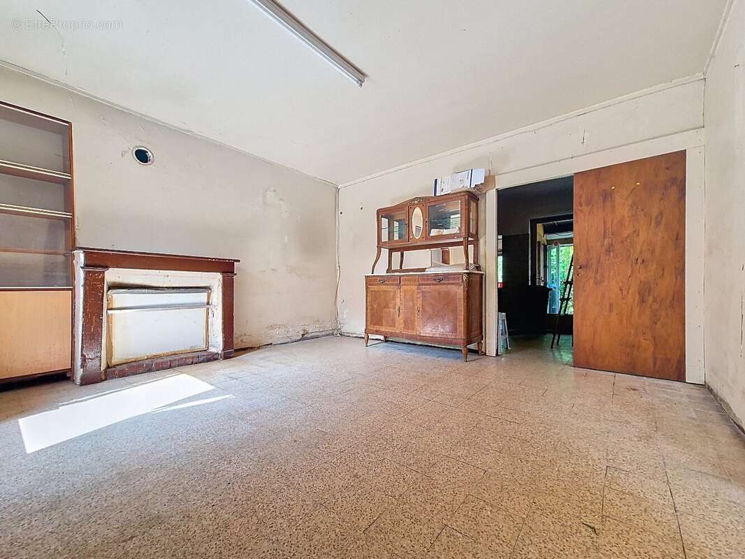 Maison à NOGENT-SUR-VERNISSON