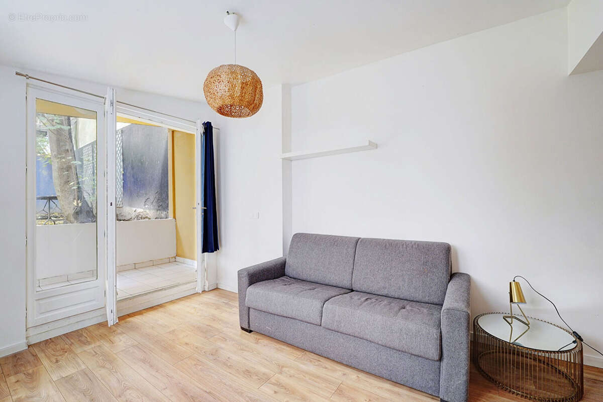 Appartement à PARIS-18E