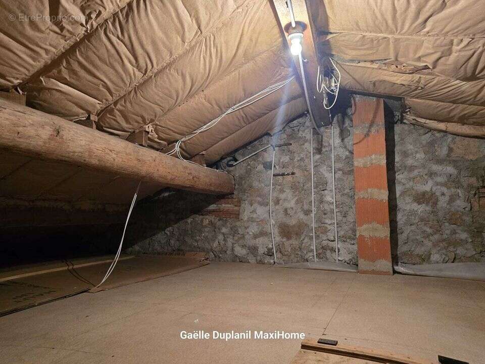 Maison à CHASPINHAC