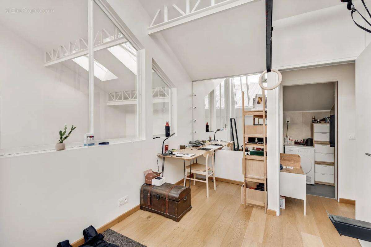 Appartement à COLOMBES
