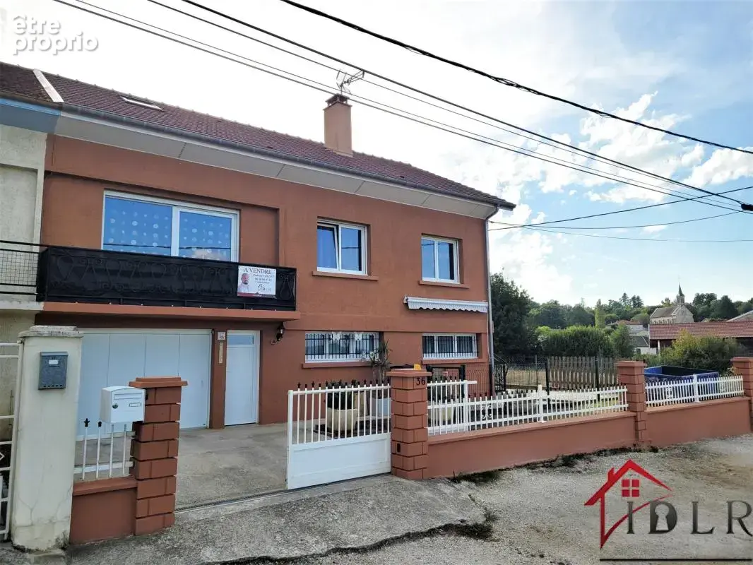 Maison 6 pièces 105 m² à vendre à Wassy (52130) - photo 1
