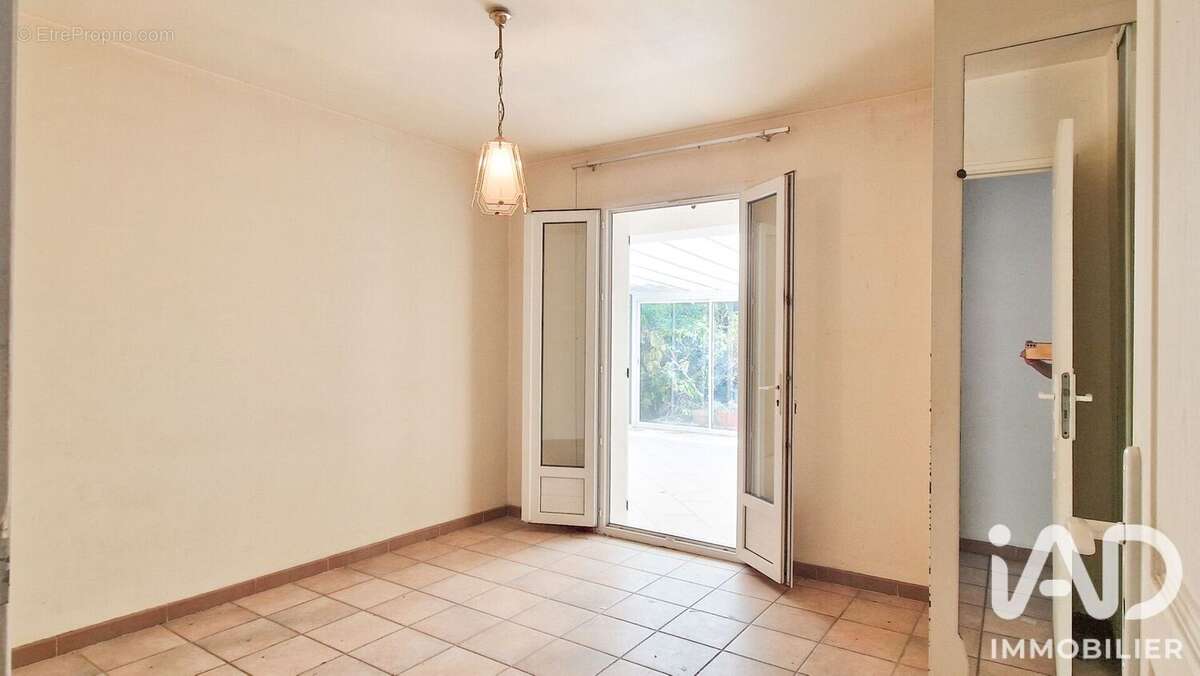 Maison 150 m² à Plan-De-Cuques  - photo 6
