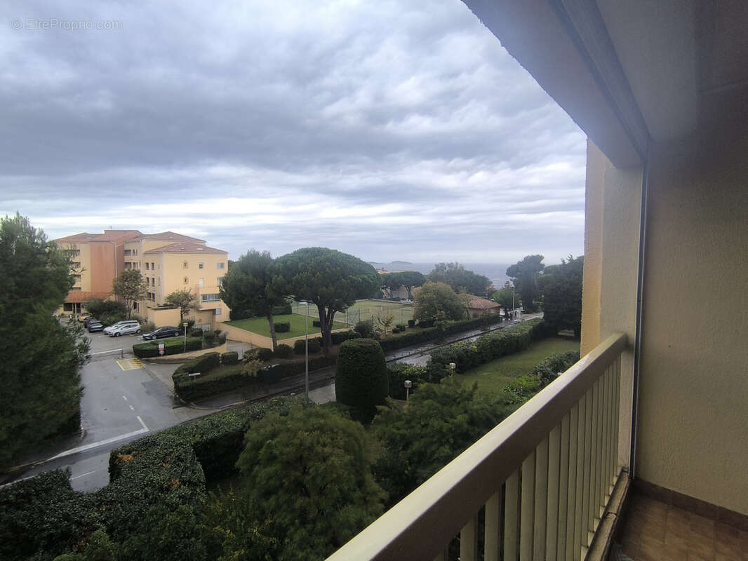 Appartement à SIX-FOURS-LES-PLAGES