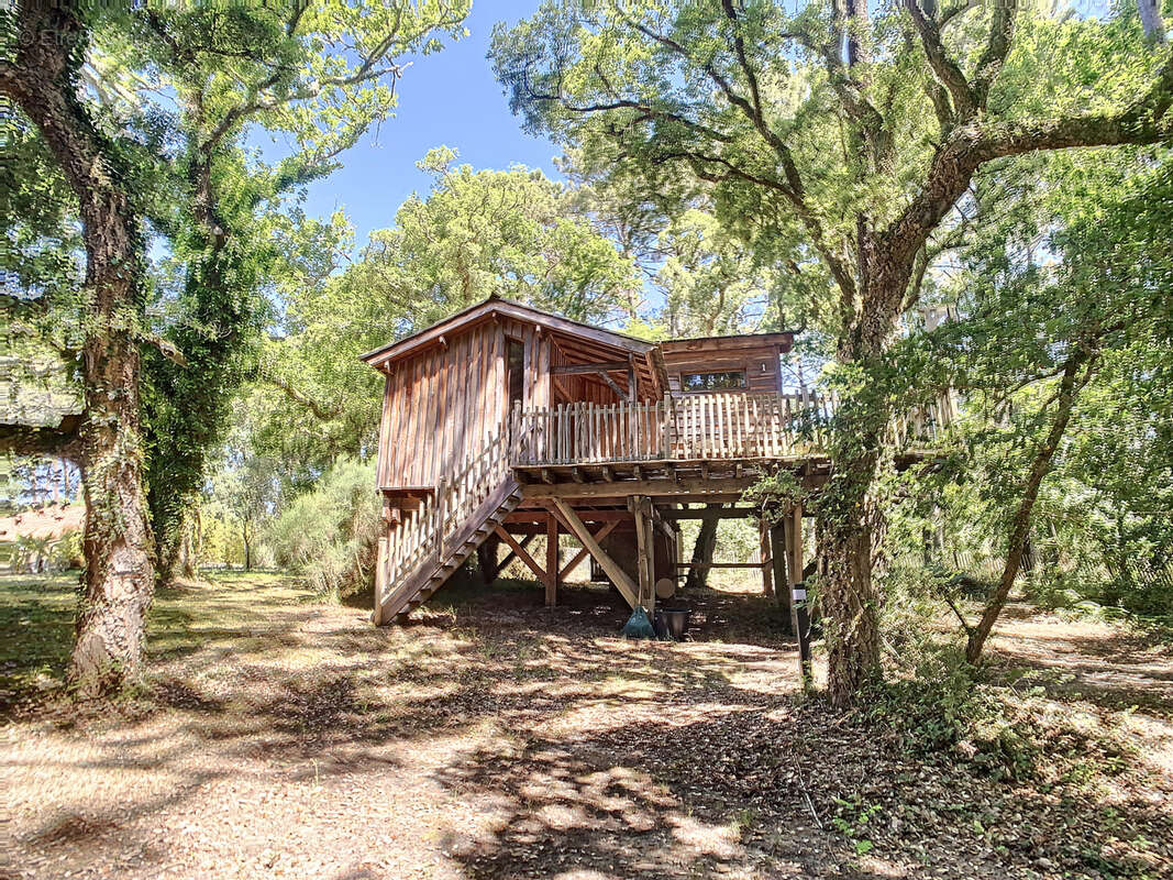 Maison à MOLIETS-ET-MAA