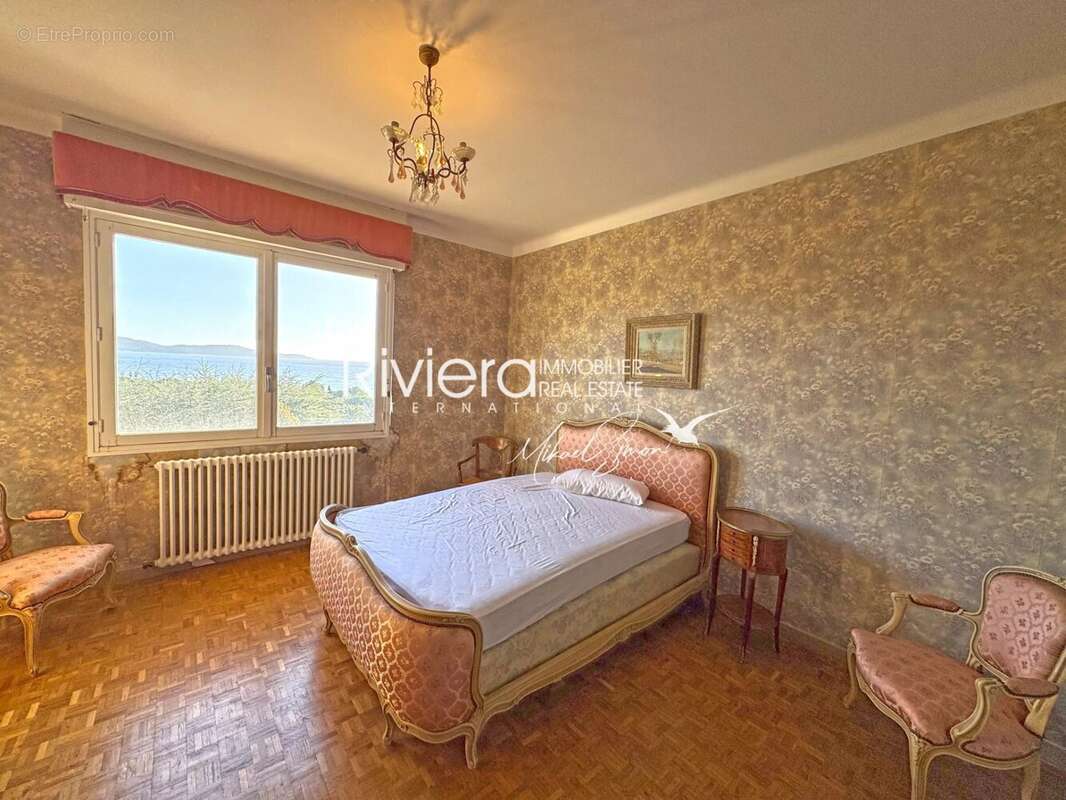 Maison à CAVALAIRE-SUR-MER