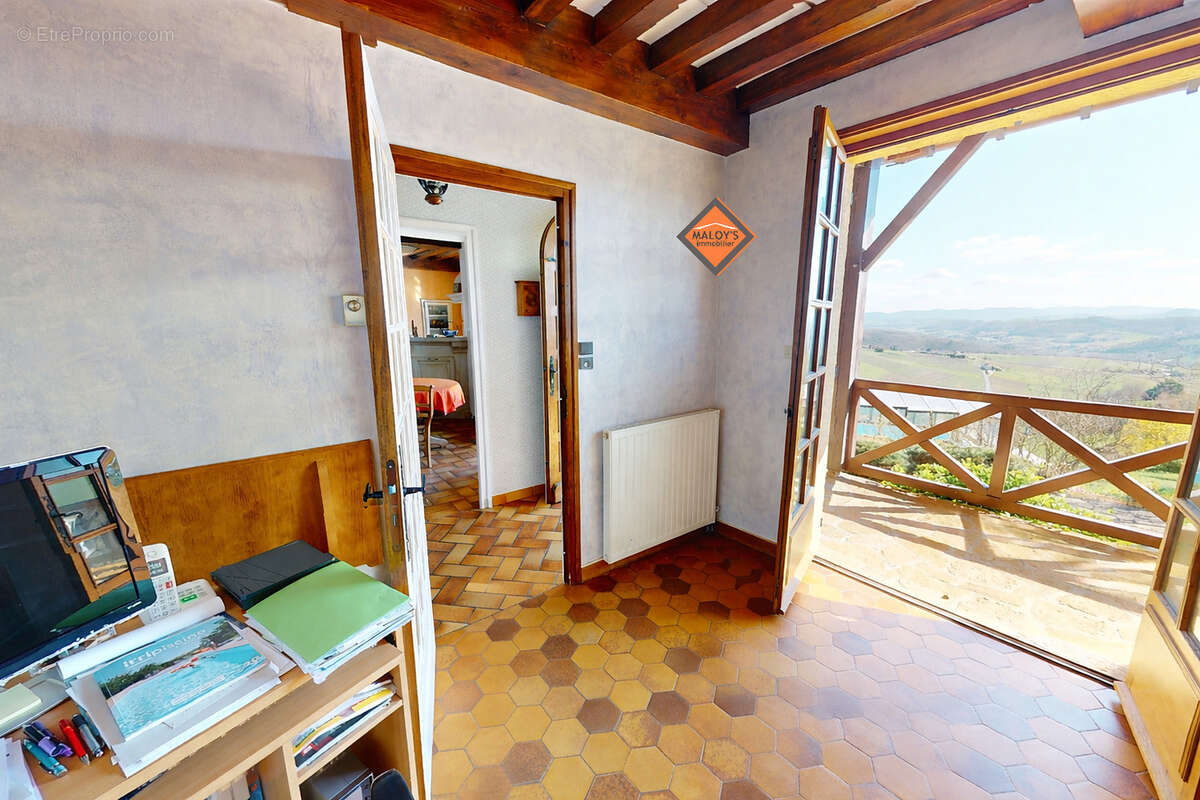 Maison à LE BOIS-D'OINGT