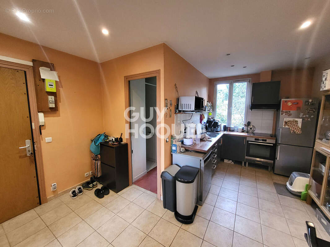 Appartement à ROSNY-SOUS-BOIS