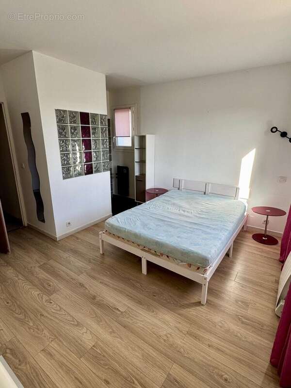 chambre 1 - Maison à COURNONSEC
