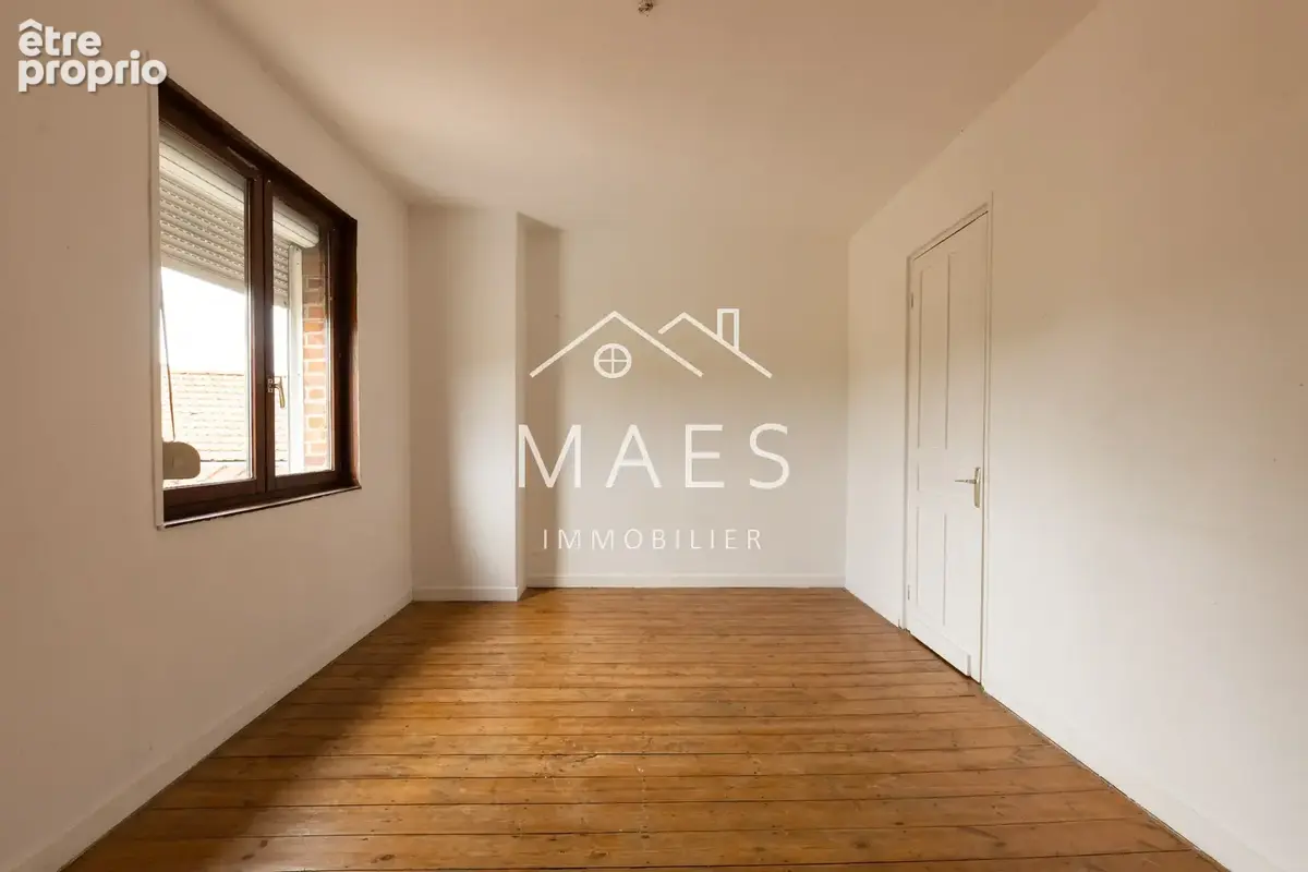 LOMPRET - Maison 1930 - 3 chambres - Grand jardin - photo 6
