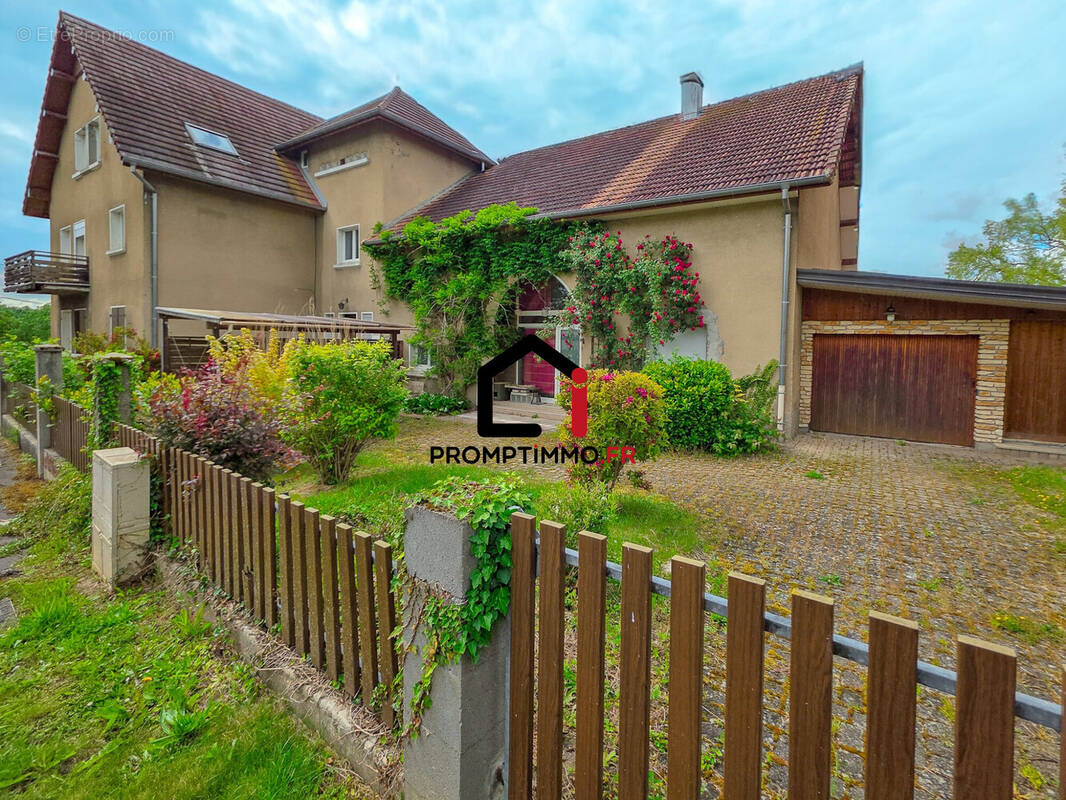 Appartement à LA PRETIERE