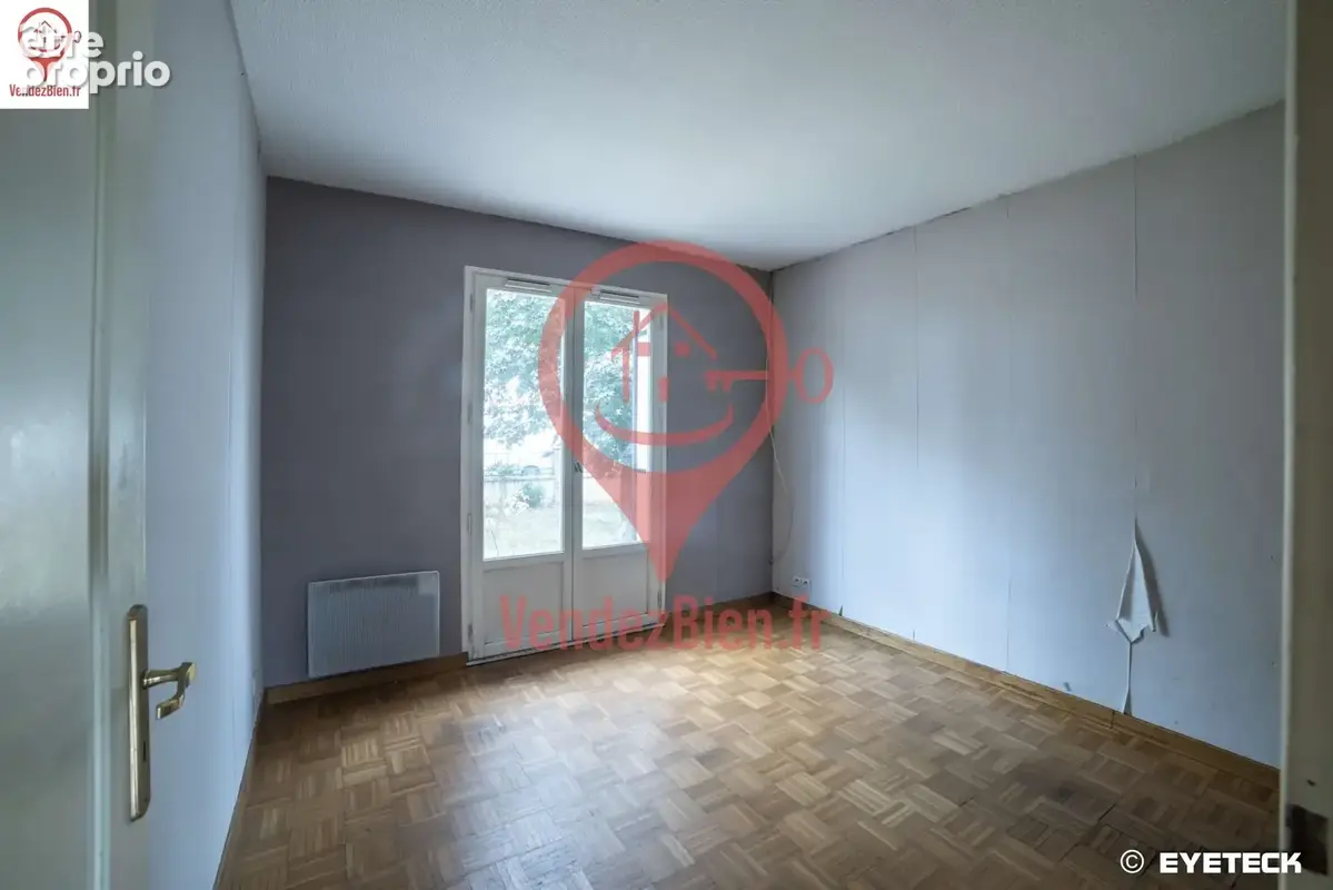 Maison familiale de 126 m2 (plus de 140 m2 au sol) - Terrain 743m2 - photo 14