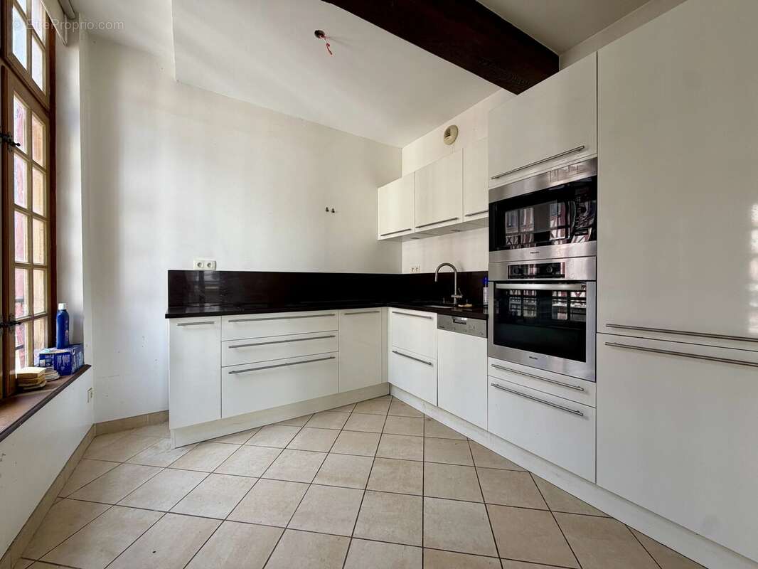 Appartement T4 avec place de parking - Centre historique - ROUEN DROITE - photo 5