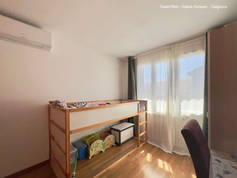 Maison à SAINT-BONNET-PRES-RIOM