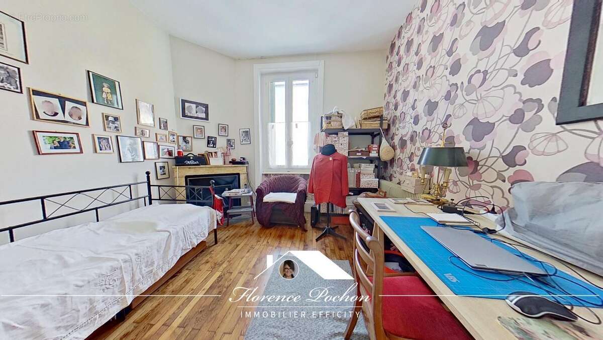 Maison à LYON-8E