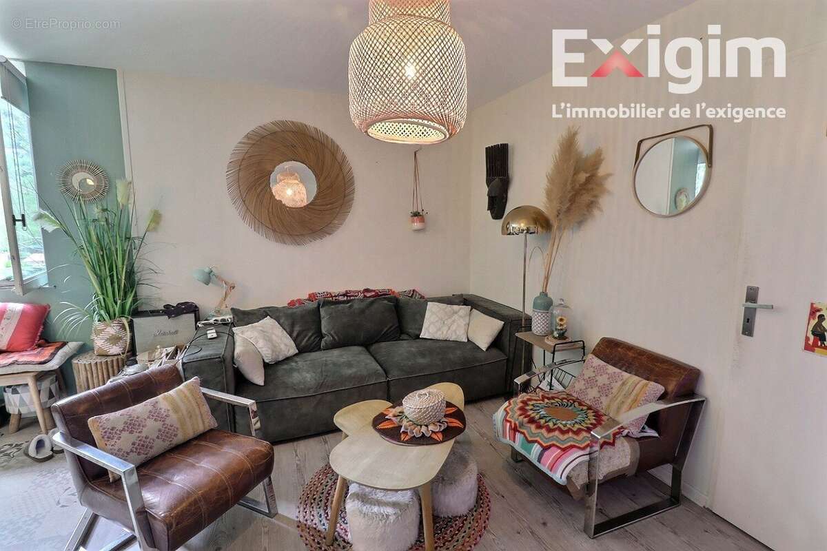 Appartement à TOURNON-SUR-RHONE