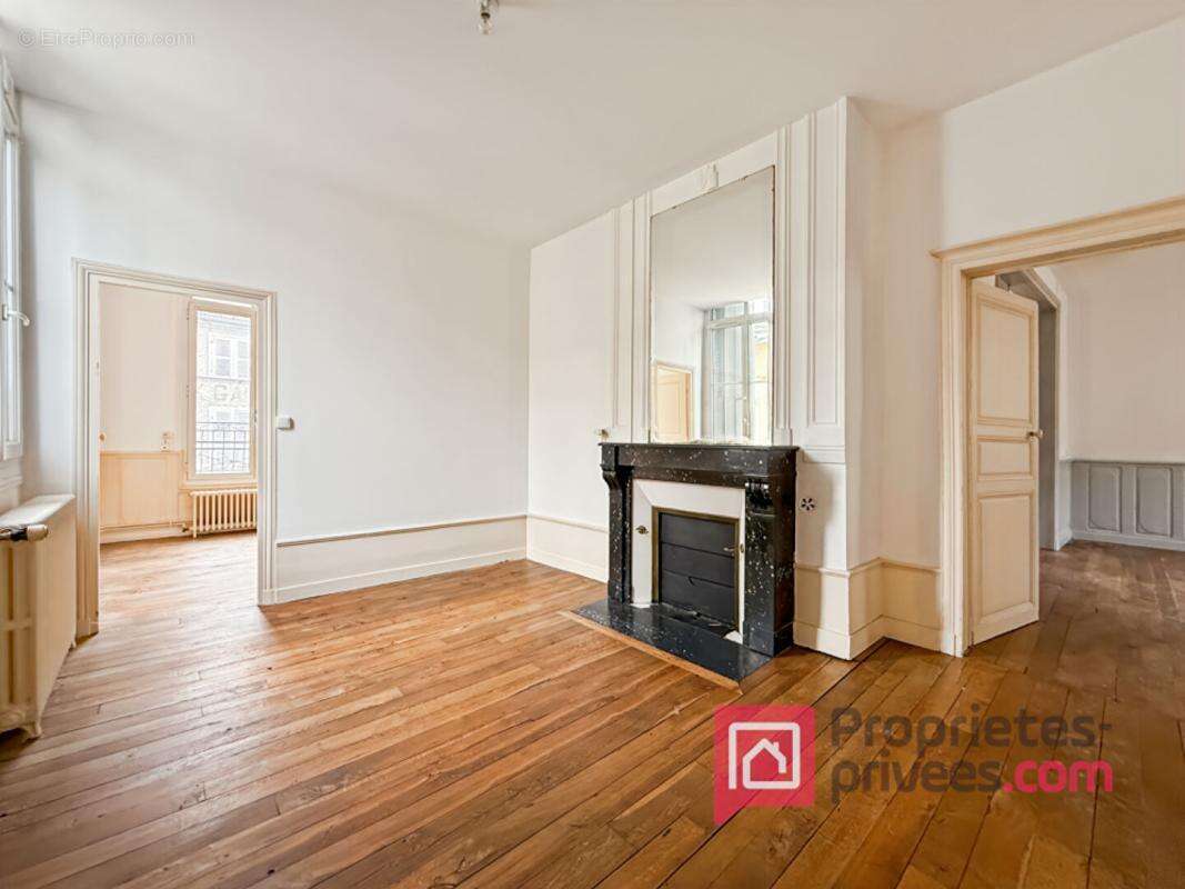 Appartement à BAR-SUR-SEINE