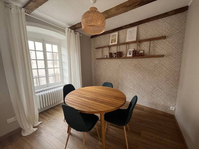 Maison à OLLIERGUES