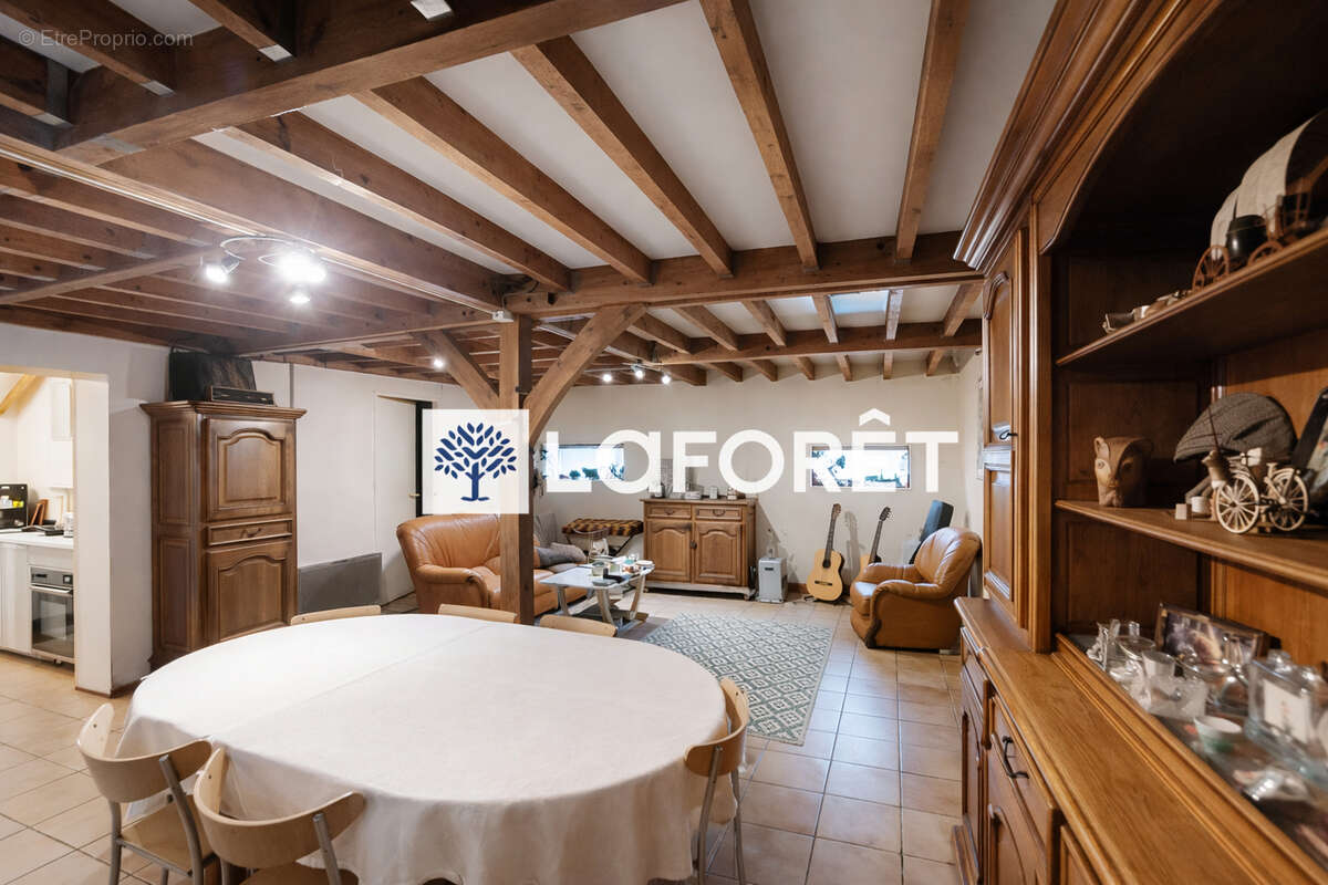 Maison à ROZAY-EN-BRIE