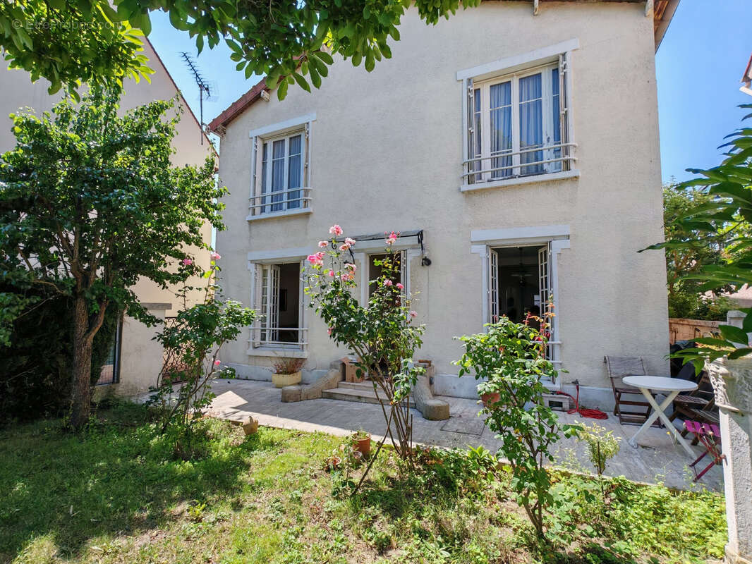 Maison à VERSAILLES