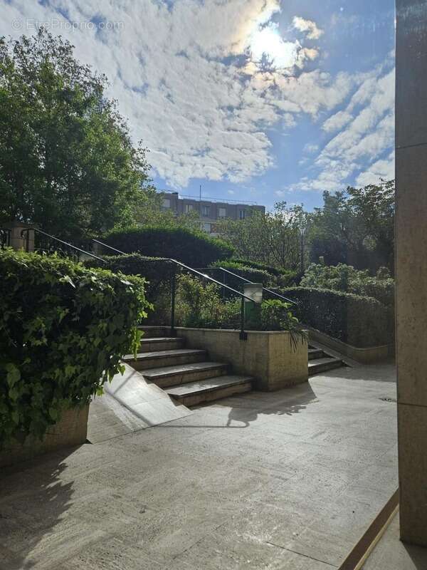 Appartement à PARIS-20E