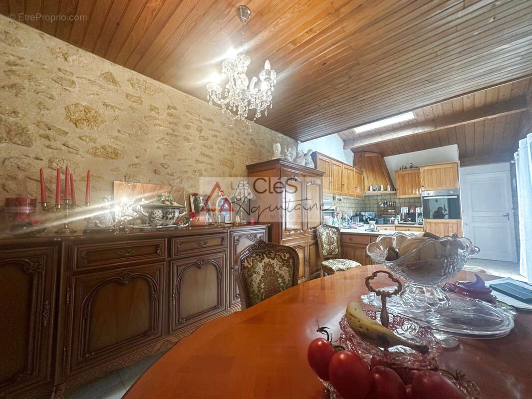 Maison de ville 2 chambres centre Langon - IDÉAL POUR UN INVESTISSEUR - photo 4