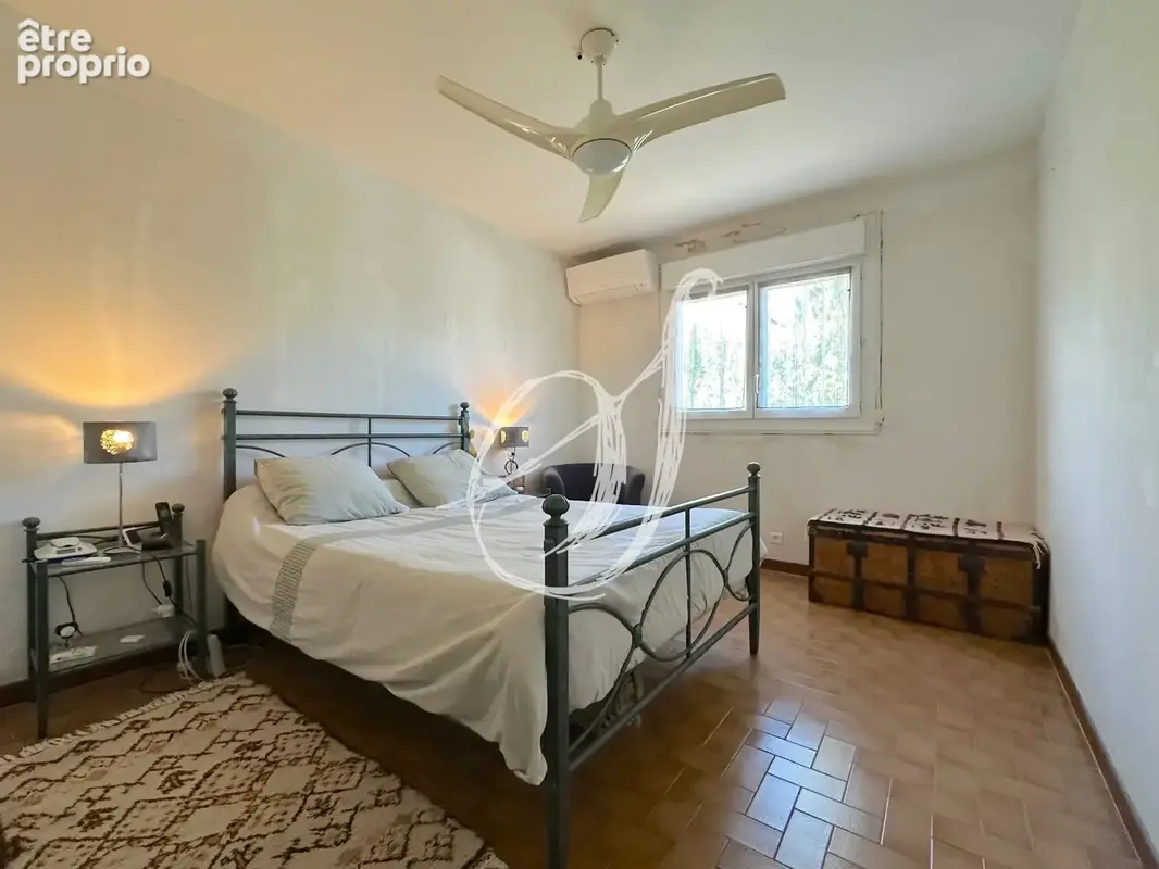 Villa de type 6, 5 chambres avec sous-sol, jardin & piscine - photo 13