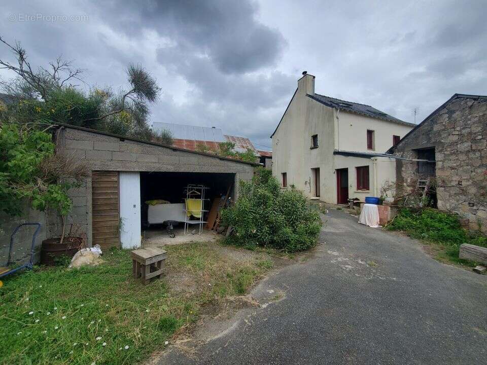 Grande propriété - Maison à CHAUDEFONDS-SUR-LAYON