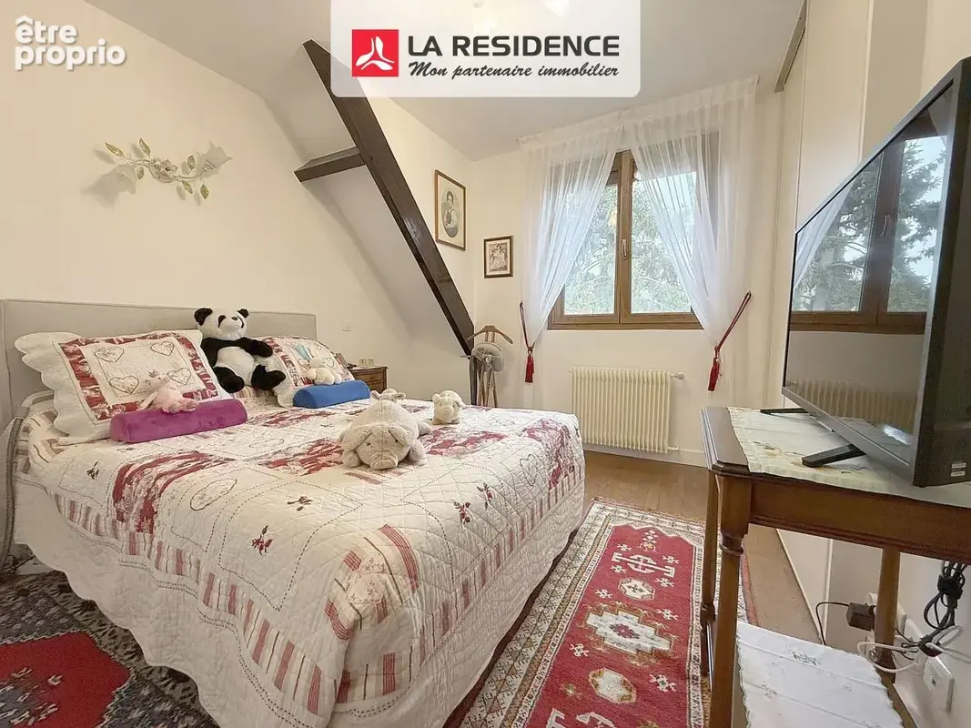 Maison 6 pièces 130 m² à vendre à Bennecourt (78270) - photo 9