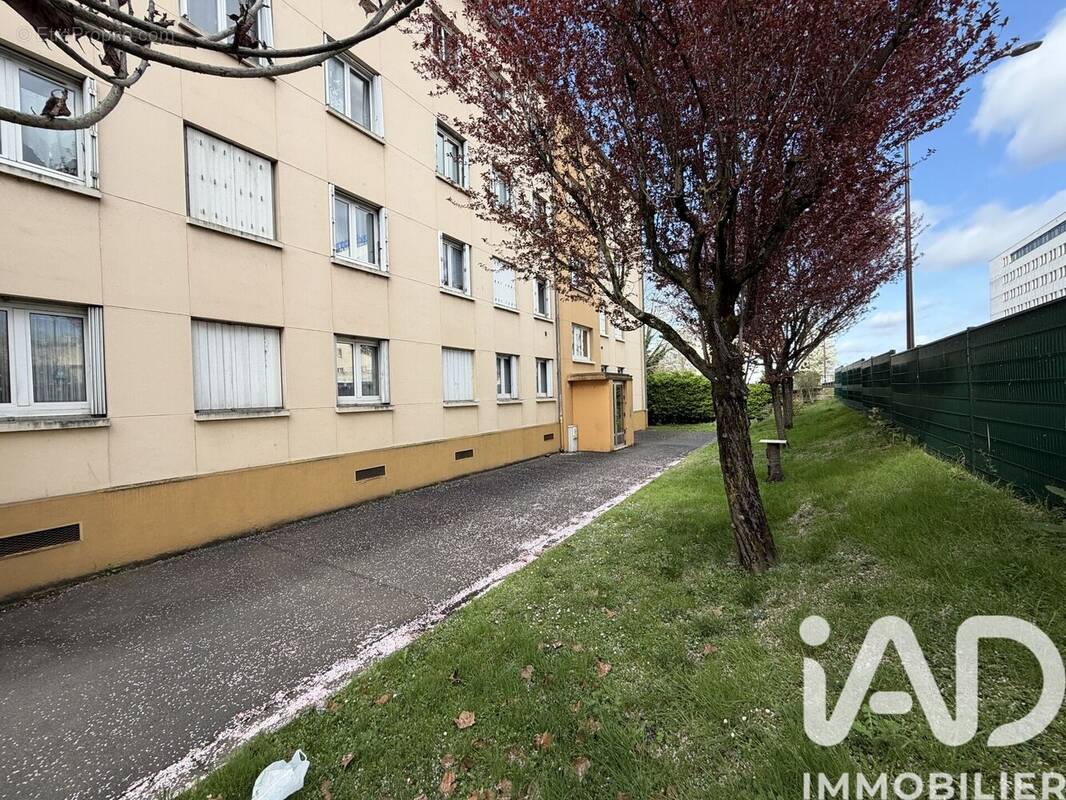 Photo 1 - Appartement à VIRY-CHATILLON