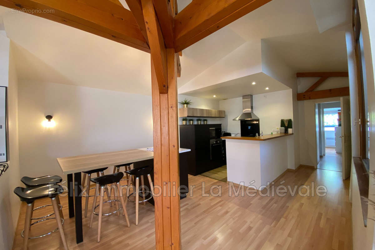 Appartement à SARLAT-LA-CANEDA