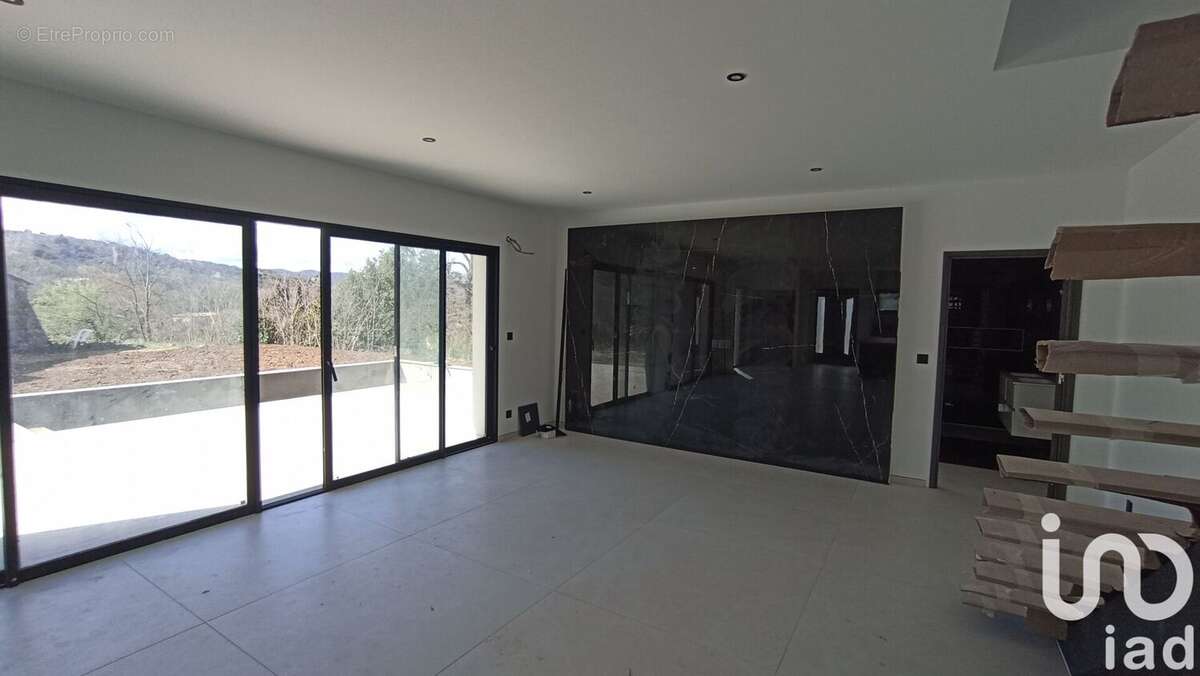 Photo 3 - Maison à MALATAVERNE