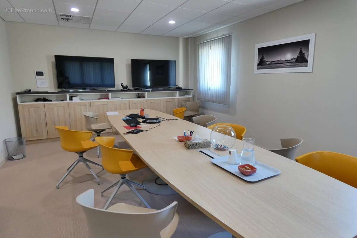 Locaux commerciaux - le creusot - photo 9