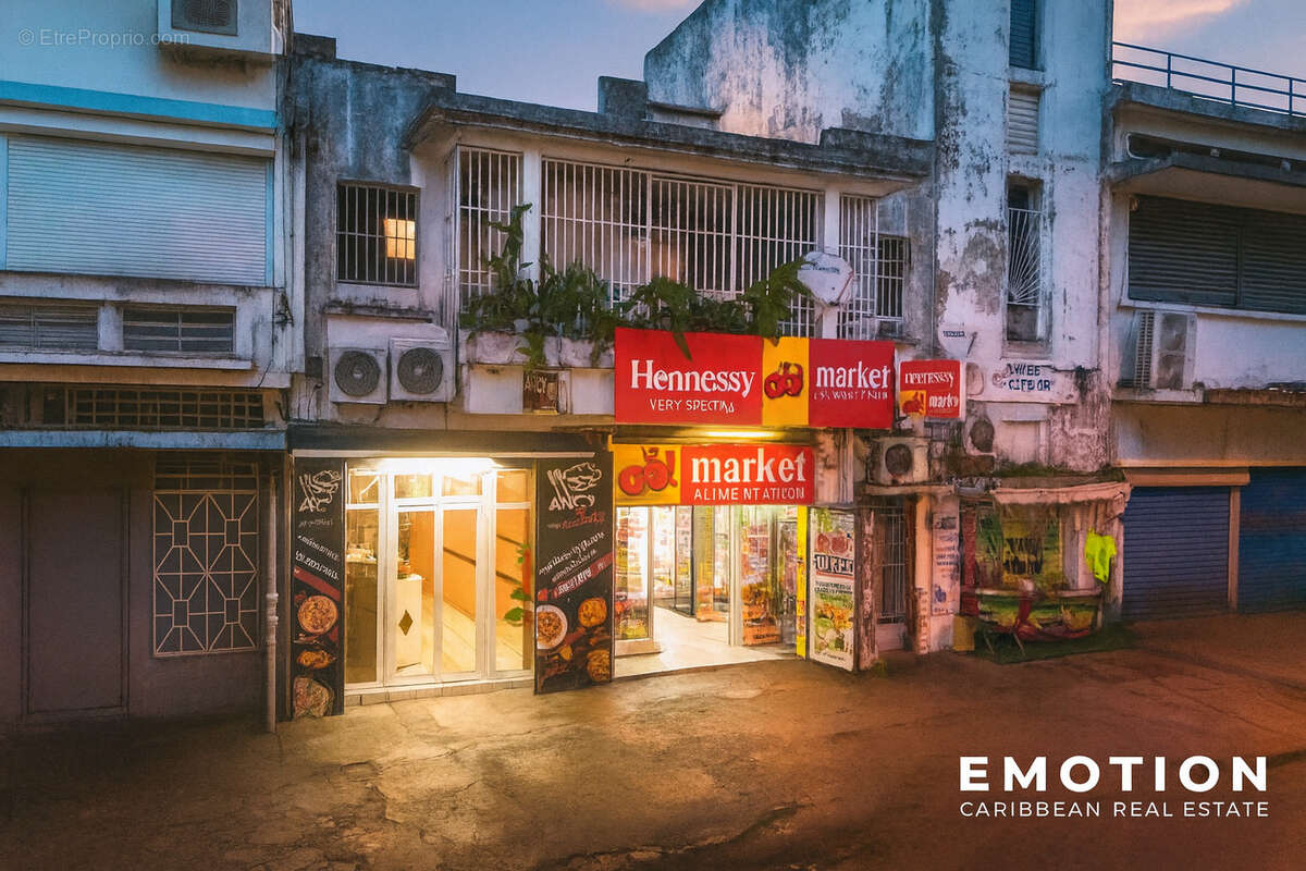 Appartement à POINTE-A-PITRE