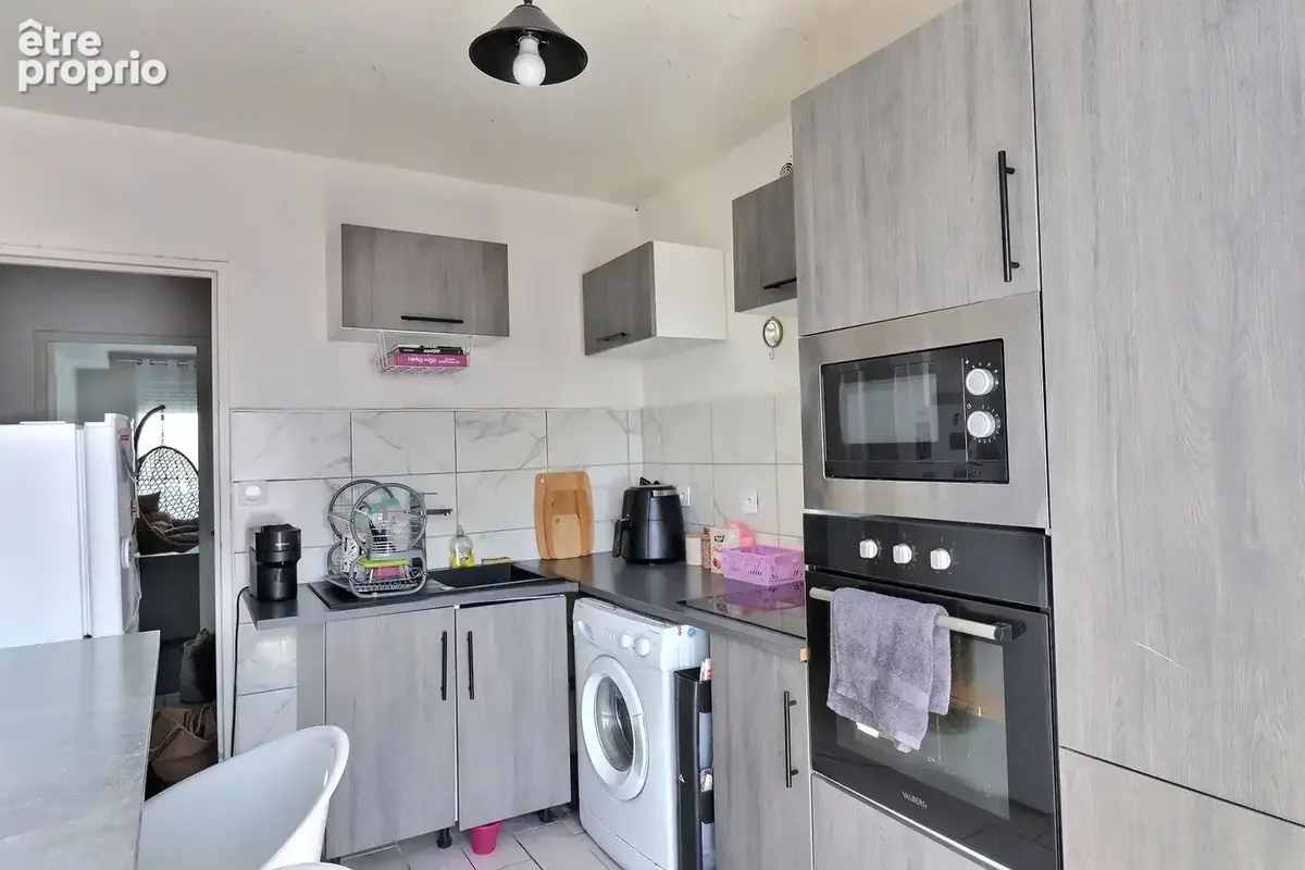 Appartement F3 avec balcon - photo 2