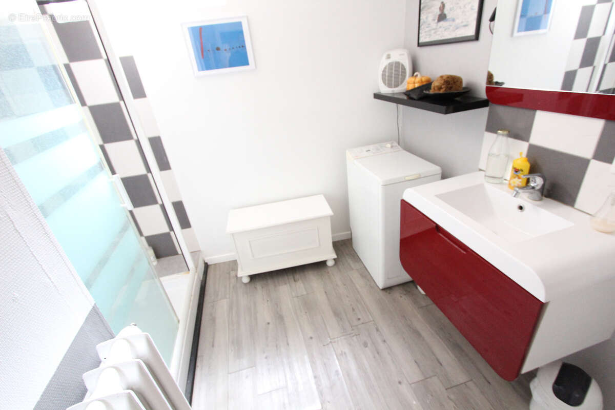 Appartement à LA CHARITE-SUR-LOIRE