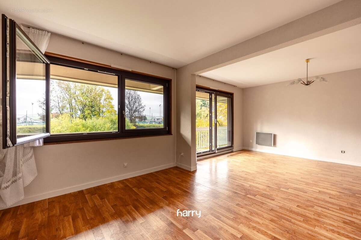 Appartement à PONTARLIER