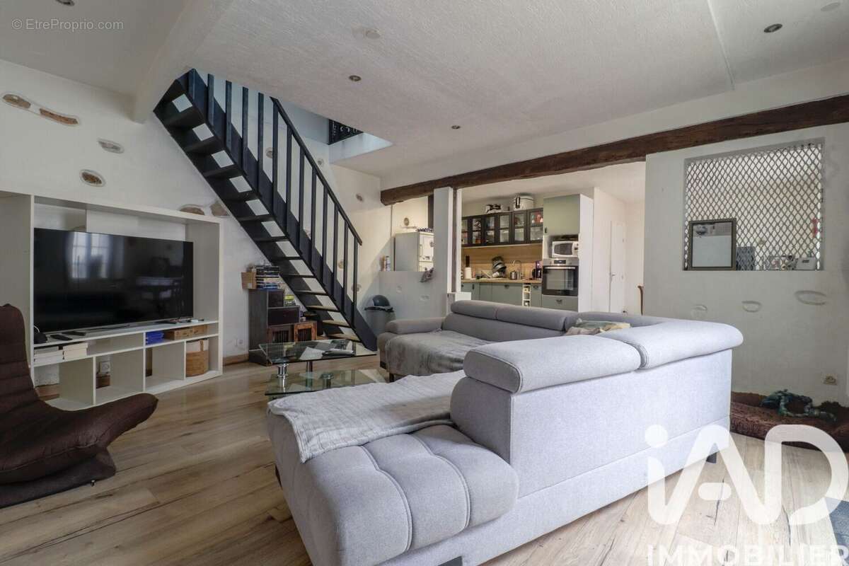 Maison 88 m² à Saulx-Les-Chartreux  - photo 3