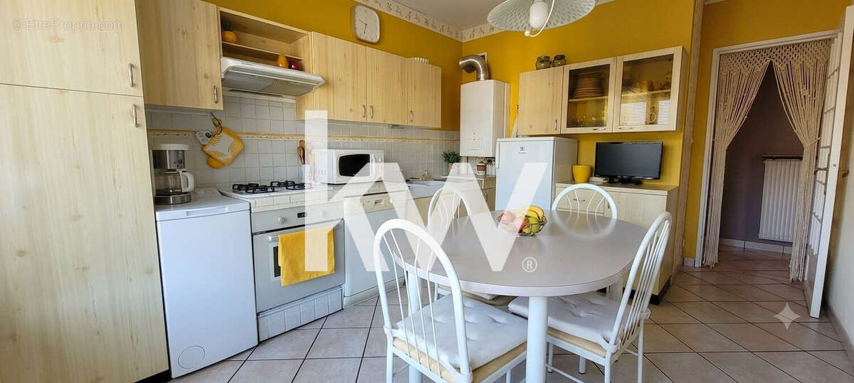 Appartement 86 m² à Saint-Etienne  - photo 5
