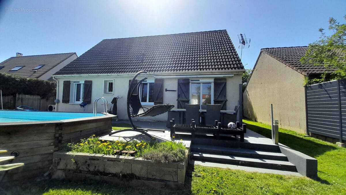 Maison à LIMOURS